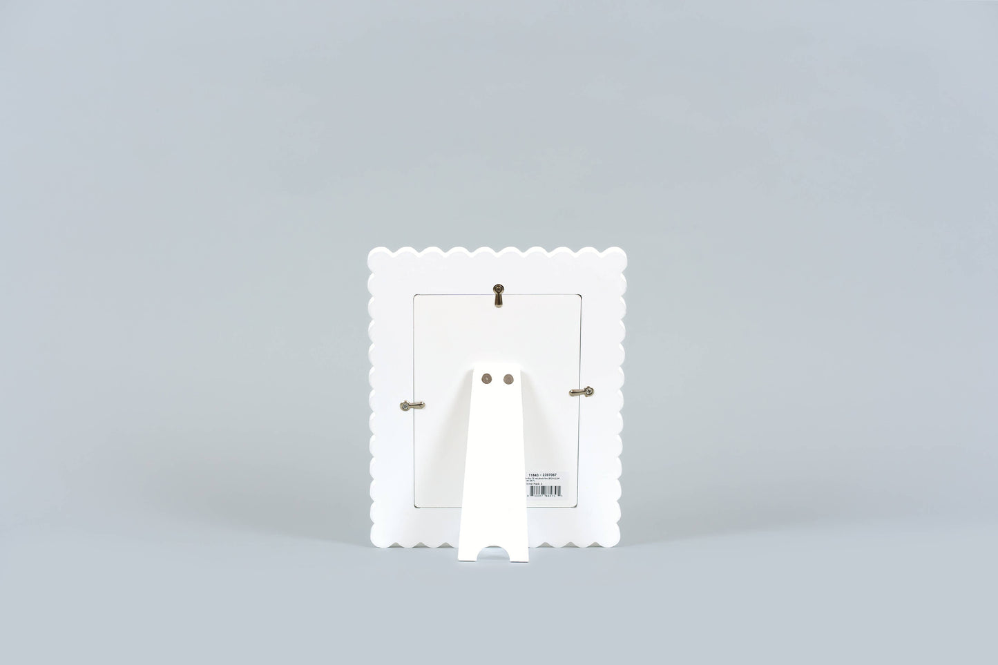 The Scallop Frame – White-LAST ONE!